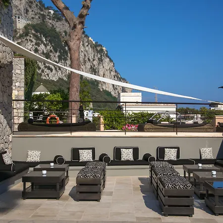 Ξενοδοχείο Marina 5*