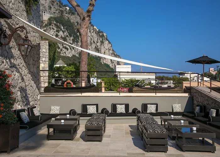 Ξενοδοχείο Marina 5*