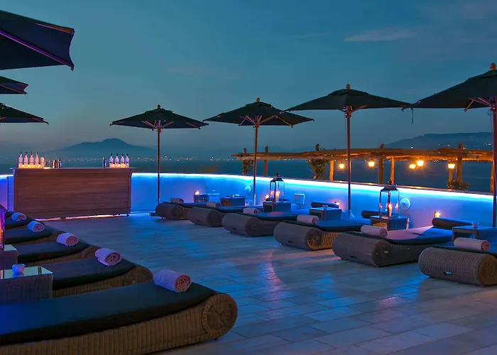 Ξενοδοχείο Marina 5*