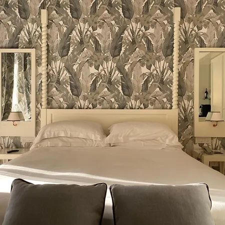 Marina فندق كابري