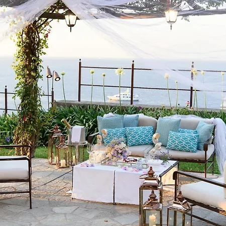 Marina - Preferred & 5* Capri