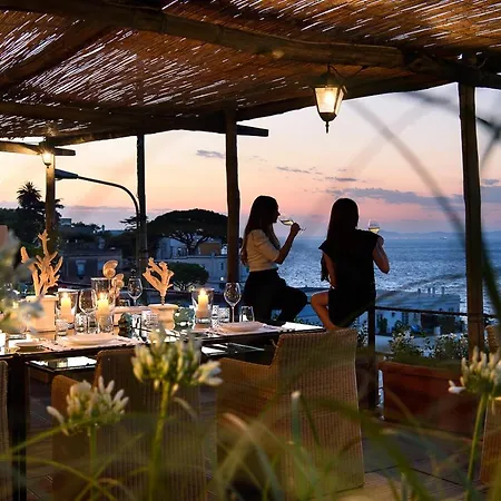 Marina - Preferred & Hotel 5*
