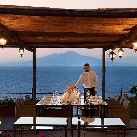 Marina - Preferred & 5* Capri