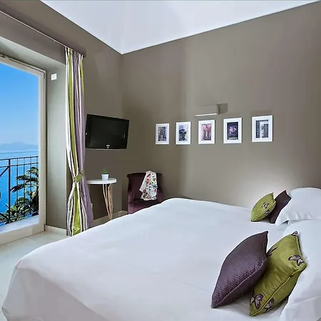Marina - Preferred & Hotel 5*