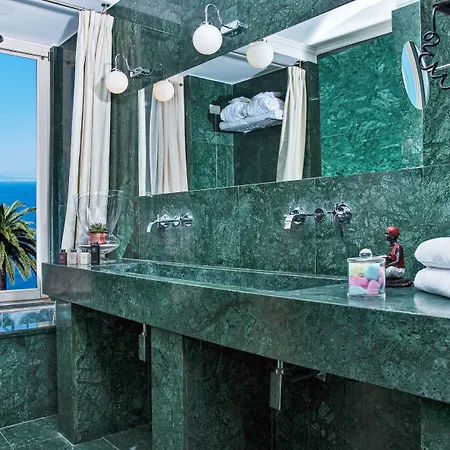 Marina - Preferred & Hotell 5*