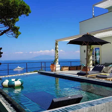 Marina - Preferred & 5* Capri