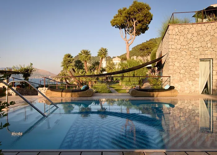 Marina - Preferred & 5*